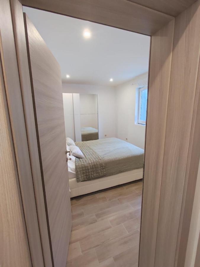 Apartmani Rak Razanj Ngoại thất bức ảnh