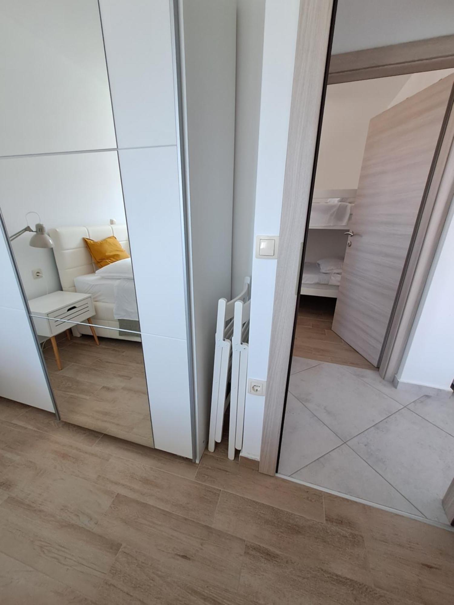 Apartmani Rak Razanj Ngoại thất bức ảnh