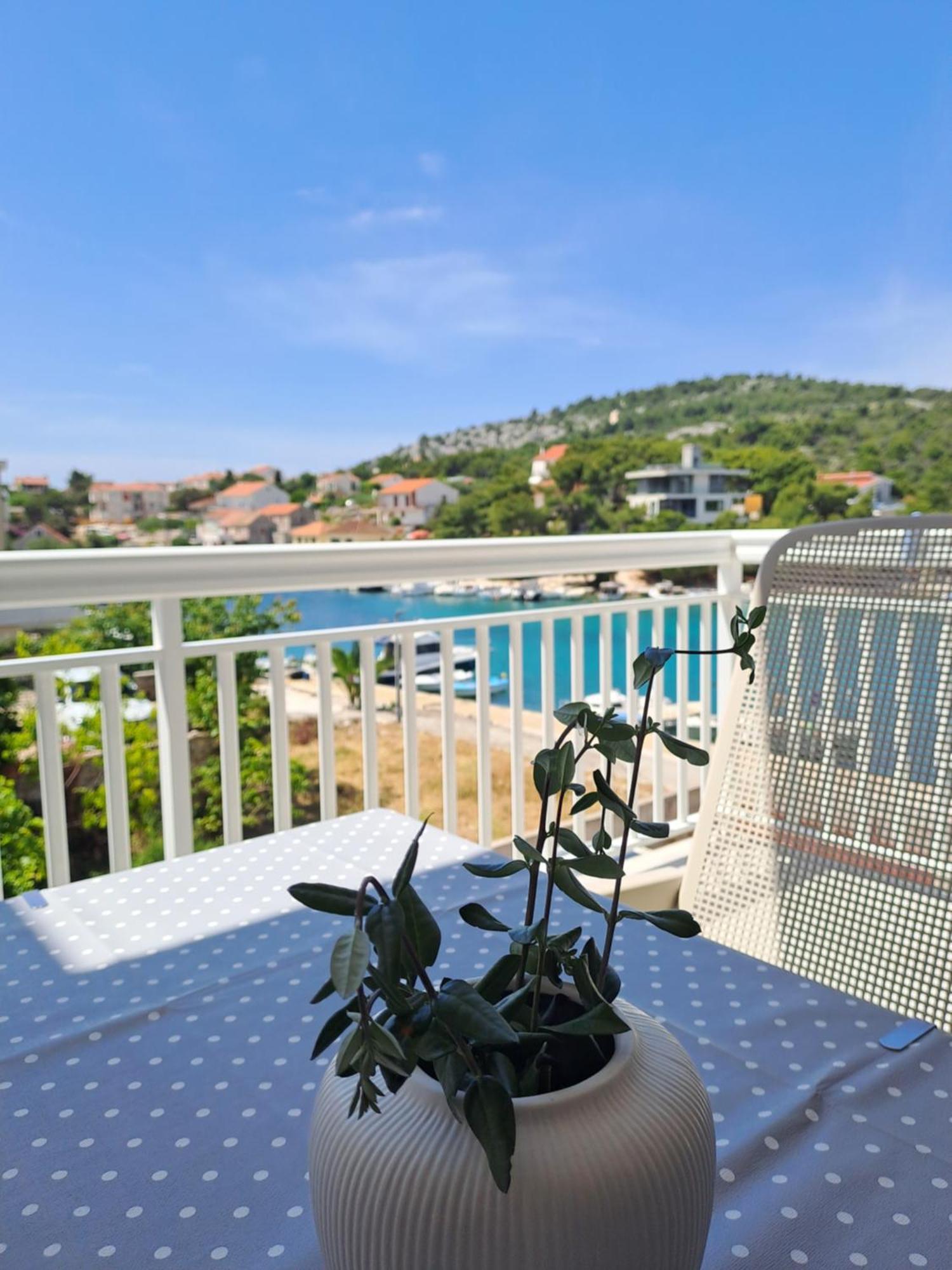 Apartmani Rak Razanj Ngoại thất bức ảnh